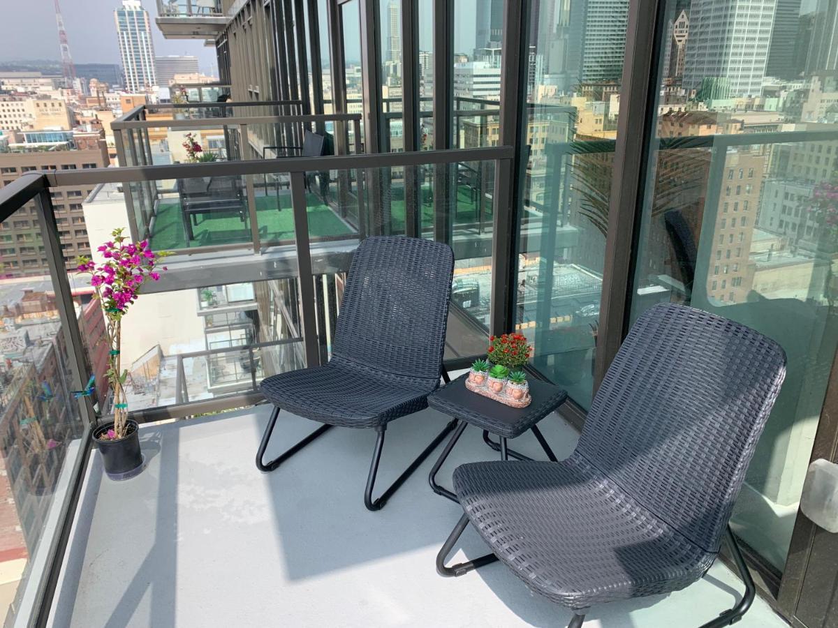Floor 3 Bed 3 Bath Penthouse Living In Luxury Los Ángeles