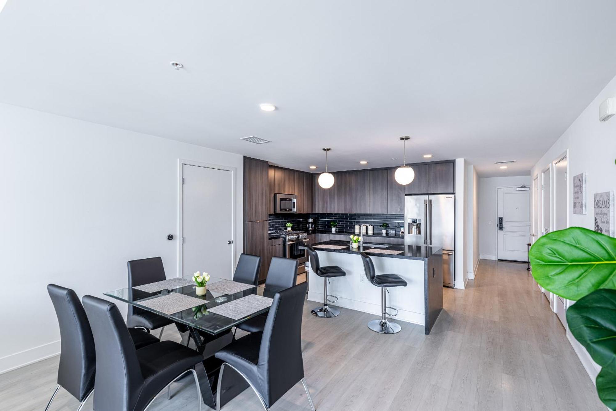 Floor 3 Bed 3 Bath Penthouse Living In Luxury * Los Ángeles