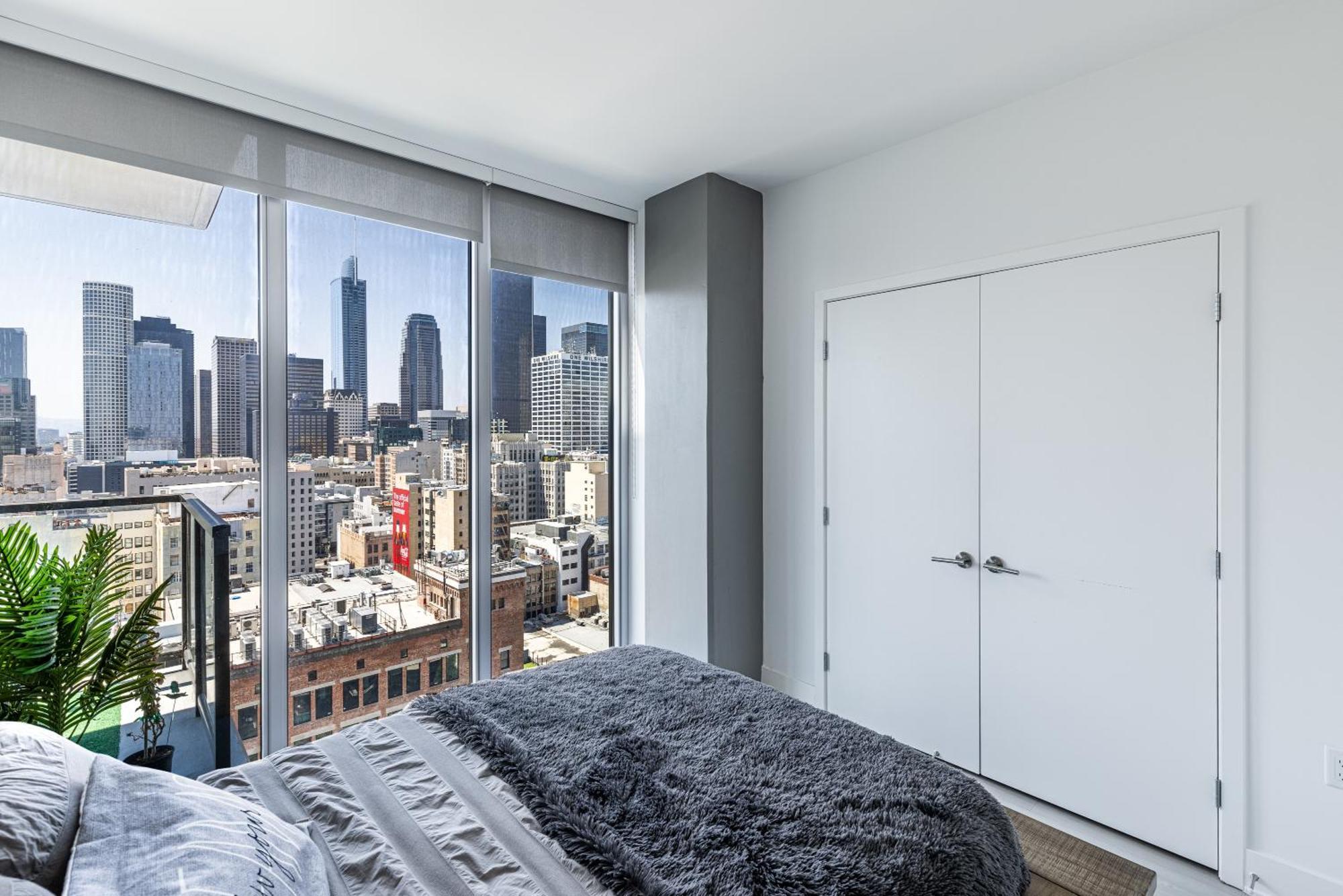 Floor 3 Bed 3 Bath Penthouse Living In Luxury Apartamento *